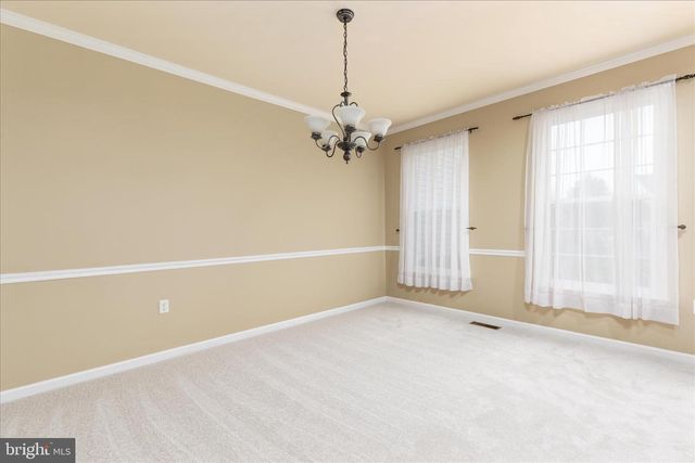 42 DECATUR DR, Bunker Hill, WV 25413
