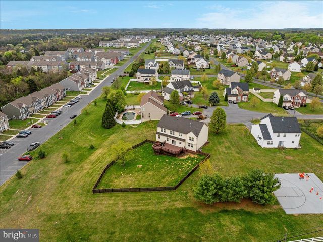 42 DECATUR DR, Bunker Hill, WV 25413