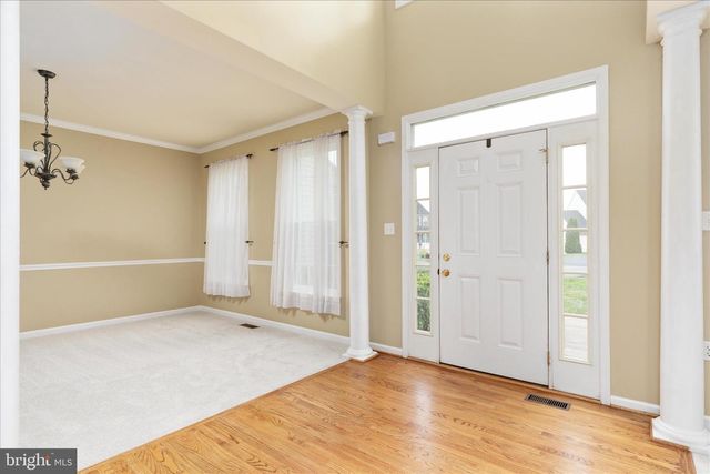 42 DECATUR DR, Bunker Hill, WV 25413
