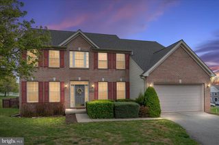 42 DECATUR DR, Bunker Hill, WV 25413