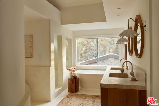 6208 Delaplane Road, Malibu, CA 90265