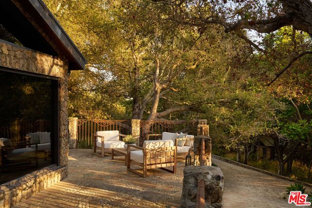 6208 Delaplane Road, Malibu, CA 90265