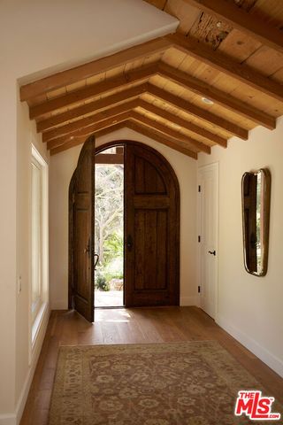 6208 Delaplane Road, Malibu, CA 90265