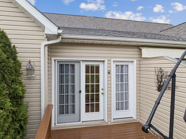 113 Clearwater DRIVE, Ellwood City, PA 16117
