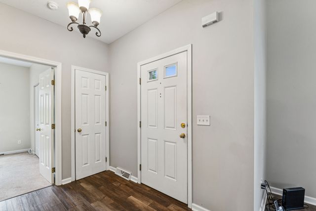 113 Clearwater DRIVE, Ellwood City, PA 16117