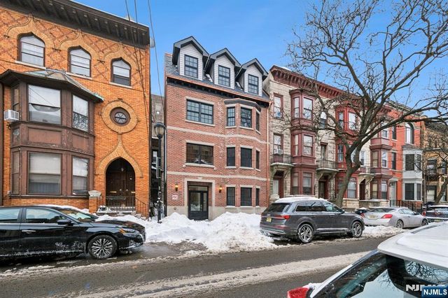 52 James Street 1, Newark, NJ 07102