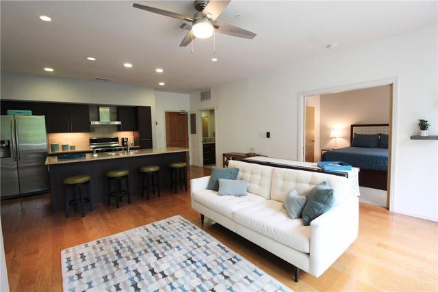 1600 Barton Springs RD 2208, Austin, TX 78704