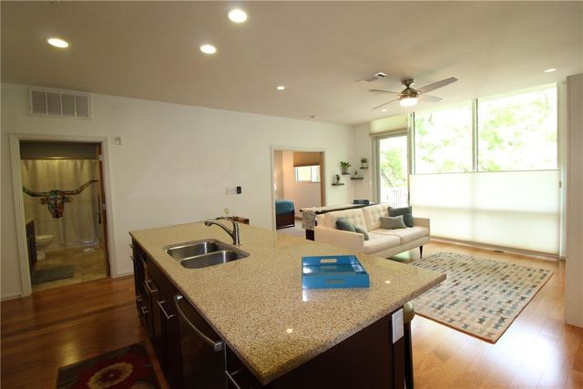 1600 Barton Springs RD 2208, Austin, TX 78704