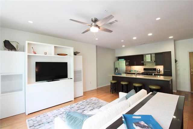 1600 Barton Springs RD 2208, Austin, TX 78704