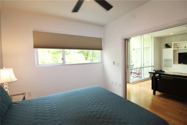 1600 Barton Springs RD 2208, Austin, TX 78704