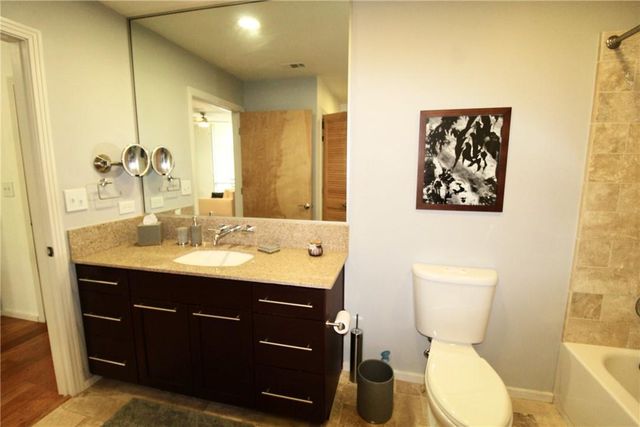 1600 Barton Springs RD 2208, Austin, TX 78704