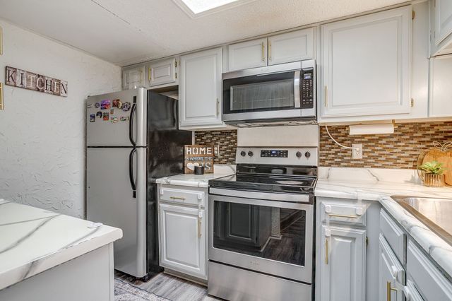 2117 Park Willow Lane D, Arlington, TX 76011