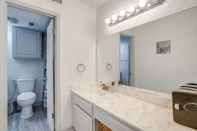 2117 Park Willow Lane D, Arlington, TX 76011