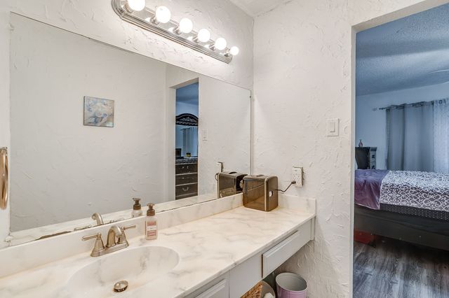 2117 Park Willow Lane D, Arlington, TX 76011