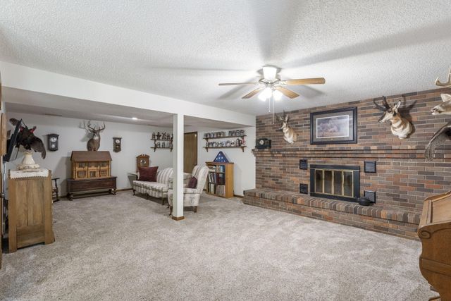 304 OAKRIDGE CT, Columbia, MO 65203
