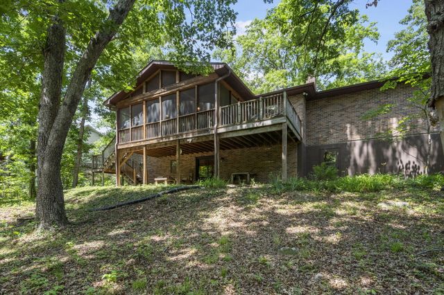 304 OAKRIDGE CT, Columbia, MO 65203