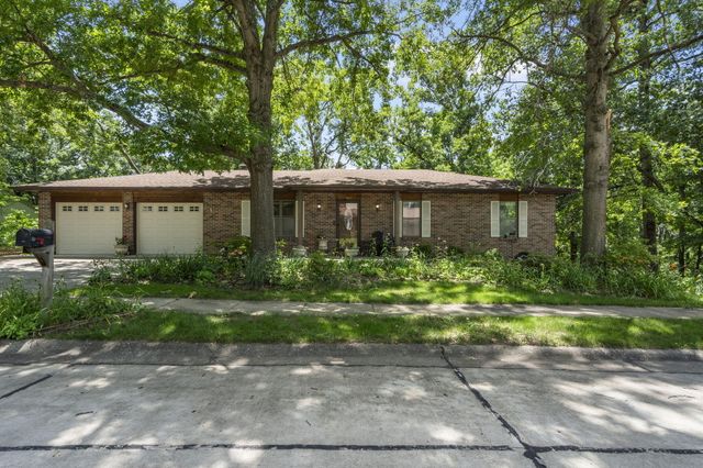304 OAKRIDGE CT, Columbia, MO 65203