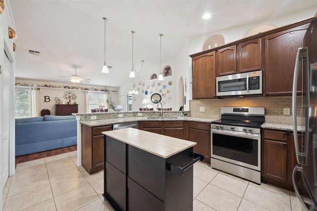 2243 WOLF RIDGE LANE, Mount Dora, FL 32757