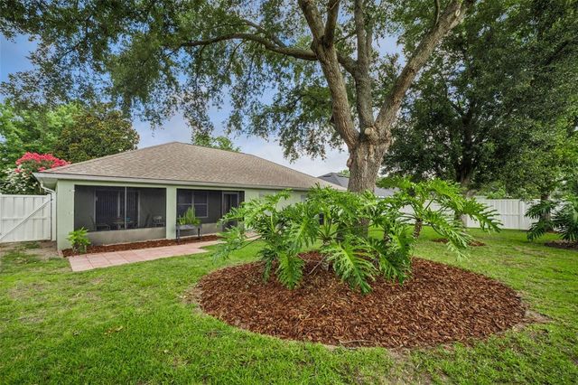 2243 WOLF RIDGE LANE, Mount Dora, FL 32757