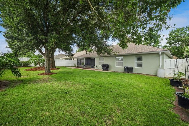 2243 WOLF RIDGE LANE, Mount Dora, FL 32757