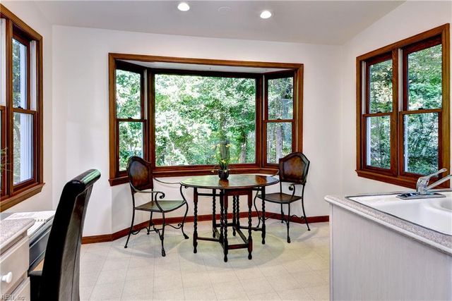 103 Northpoint DR, Williamsburg, VA 23185