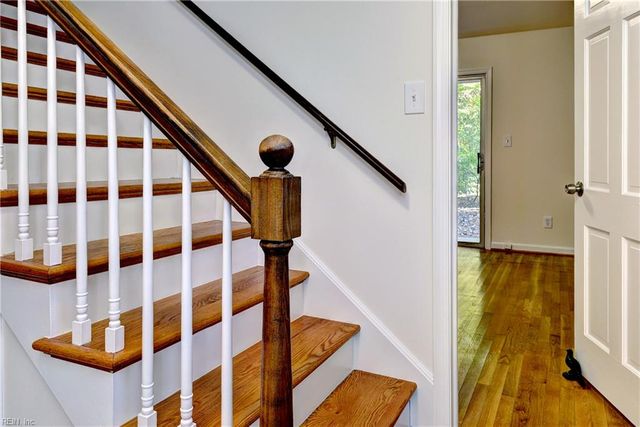 103 Northpoint DR, Williamsburg, VA 23185