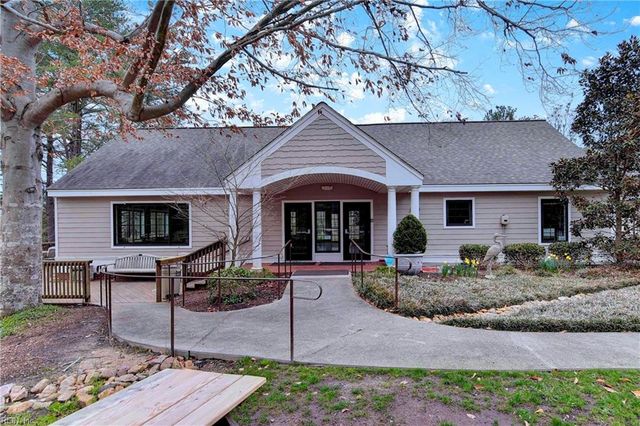 103 Northpoint DR, Williamsburg, VA 23185