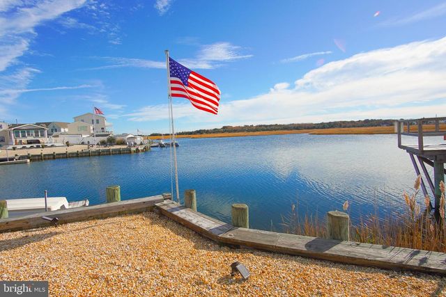 35 W WALKILL RD, Mystic Islands, NJ 08087