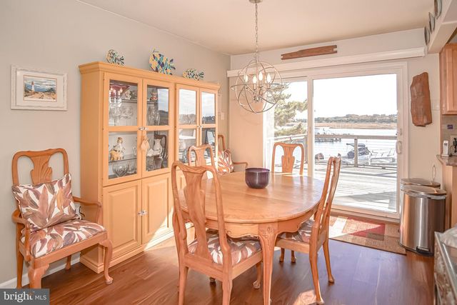 35 W WALKILL RD, Mystic Islands, NJ 08087