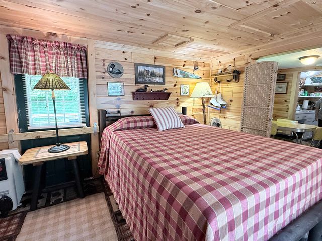 729 Davis Road, Cavendish, VT 05142
