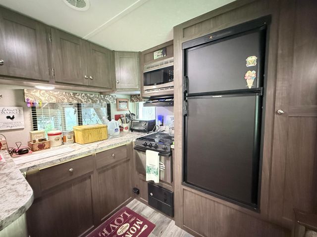 729 Davis Road, Cavendish, VT 05142