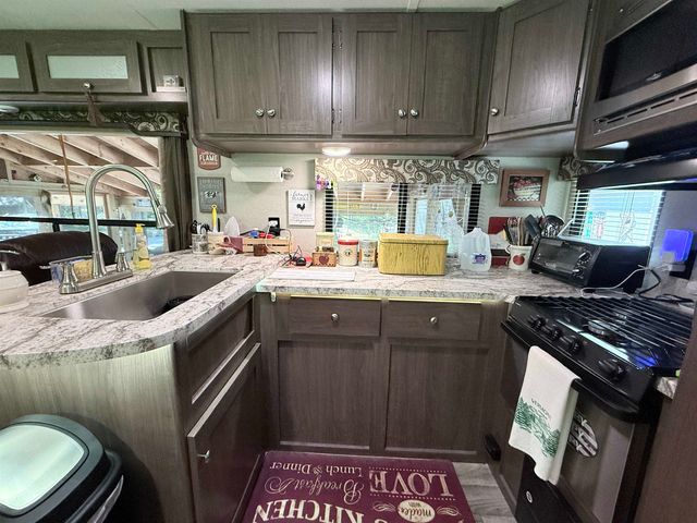 729 Davis Road, Cavendish, VT 05142