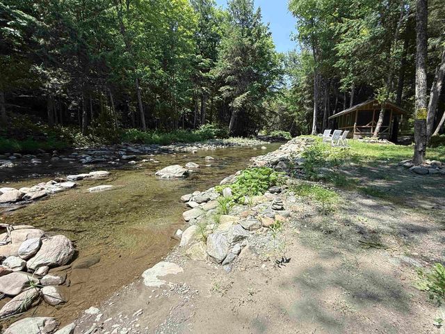 729 Davis Road, Cavendish, VT 05142
