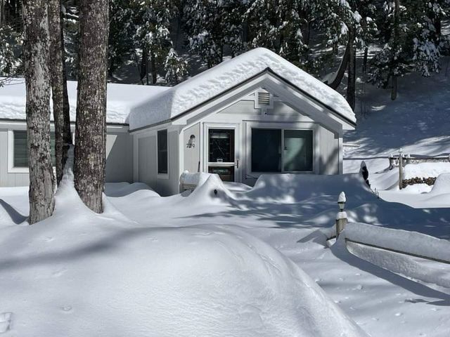 729 Davis Road, Cavendish, VT 05142
