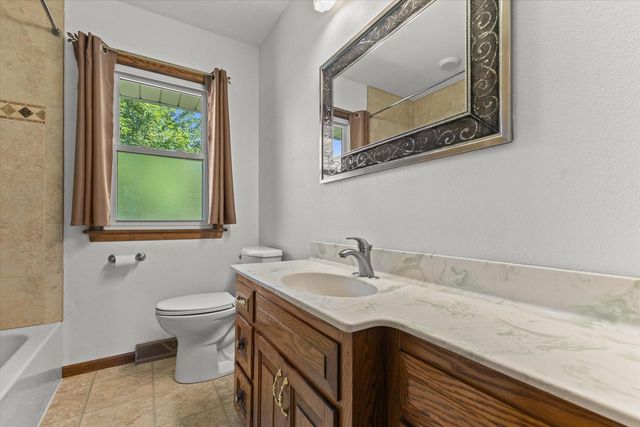 N84W19255 Menomonee AVENUE, Menomonee Falls, WI 53051