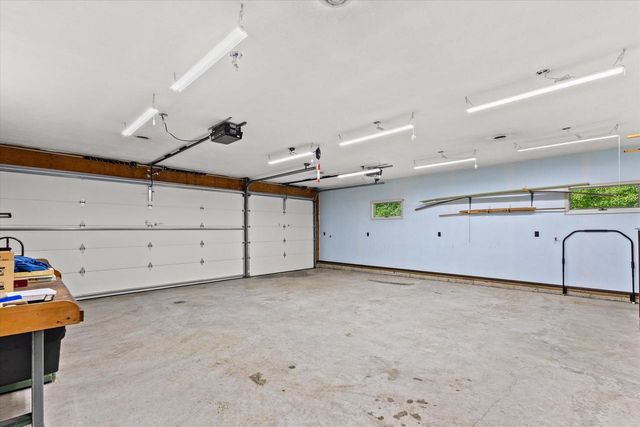 N84W19255 Menomonee AVENUE, Menomonee Falls, WI 53051