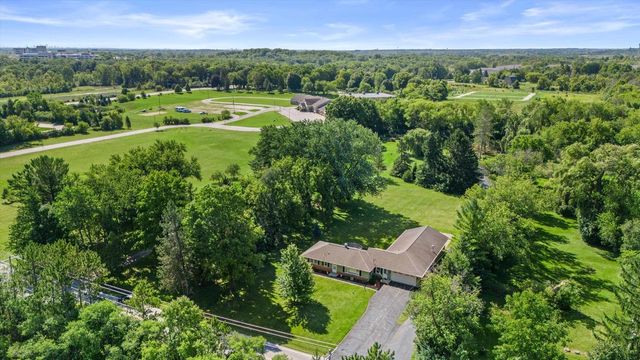N84W19255 Menomonee AVENUE, Menomonee Falls, WI 53051
