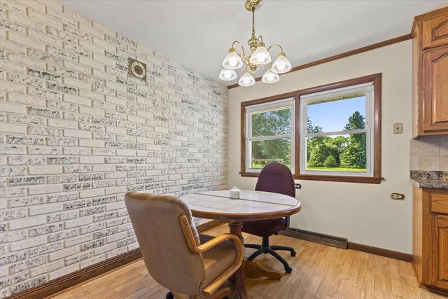 N84W19255 Menomonee AVENUE, Menomonee Falls, WI 53051