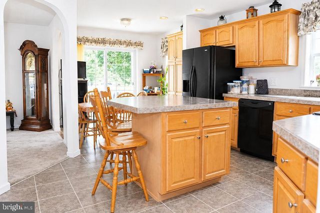 30 BETSY ROSS CT, Millville, NJ 08332