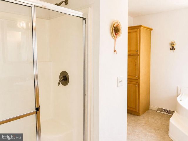 30 BETSY ROSS CT, Millville, NJ 08332