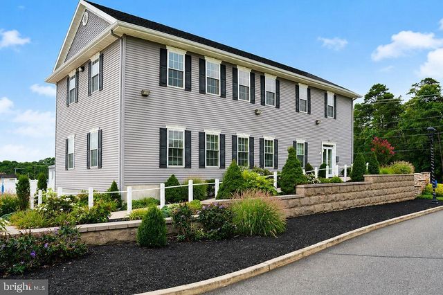 30 BETSY ROSS CT, Millville, NJ 08332