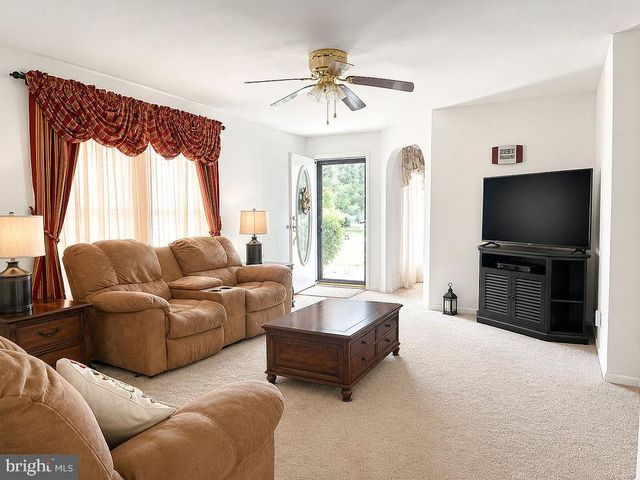 30 BETSY ROSS CT, Millville, NJ 08332