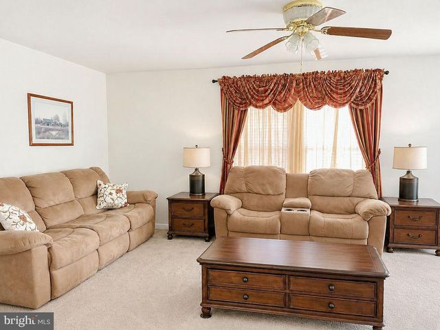 30 BETSY ROSS CT, Millville, NJ 08332