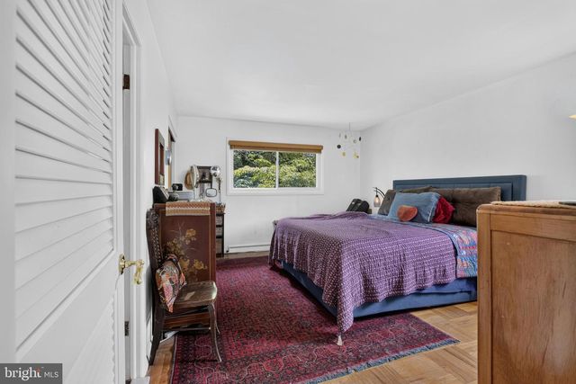 1402 DRAKE RD, Wilmington, DE 19803