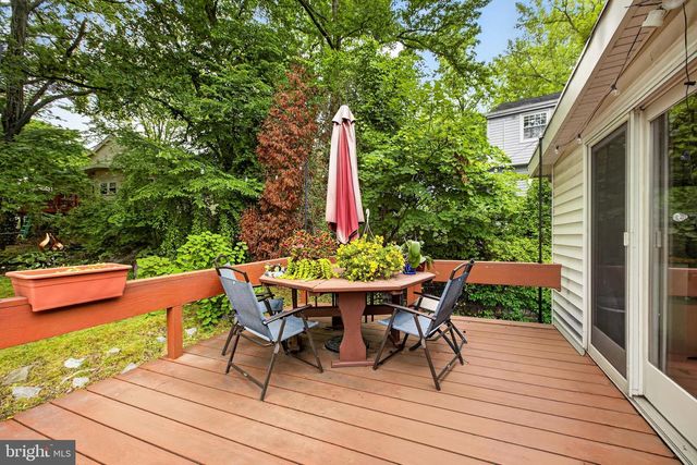1402 DRAKE RD, Wilmington, DE 19803
