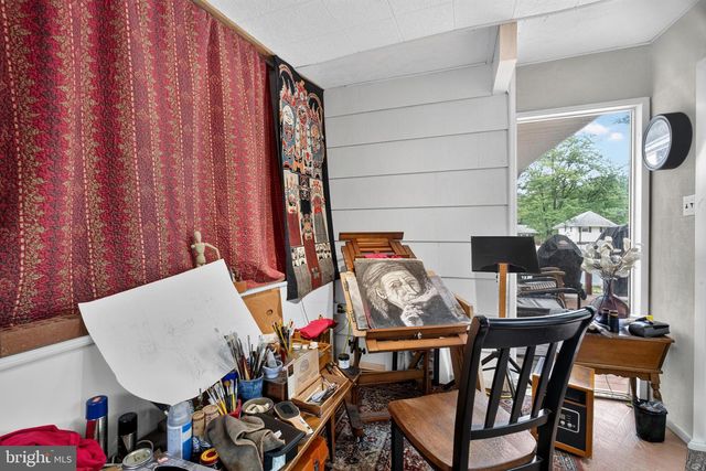 1402 DRAKE RD, Wilmington, DE 19803