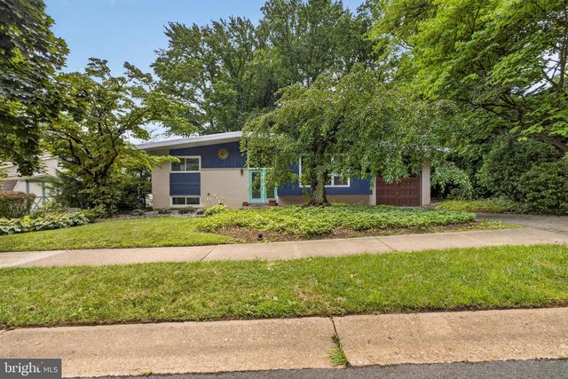 1402 DRAKE RD, Wilmington, DE 19803