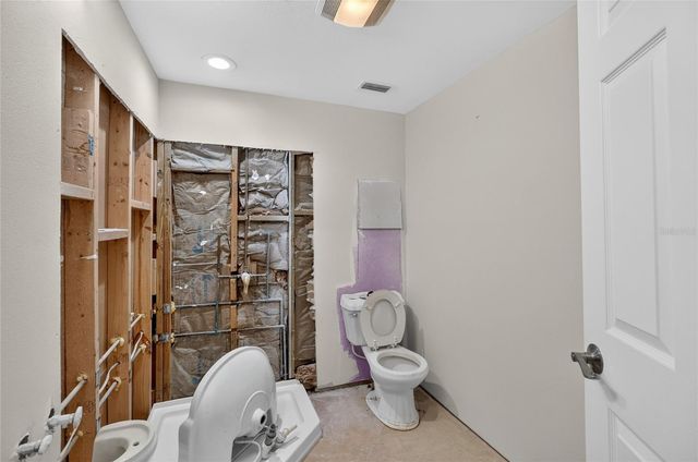 120 81ST AVENUE NE, St Petersburg, FL 33702