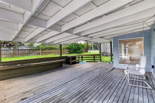 120 81ST AVENUE NE, St Petersburg, FL 33702