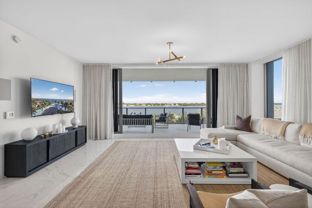 2 Water Club Way 501, North Palm Beach, FL 33408
